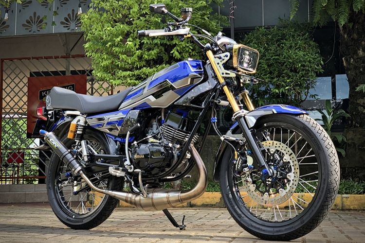 Merakit motor dengan selera yang di inginkan dan menjadi idaman kaum hawa